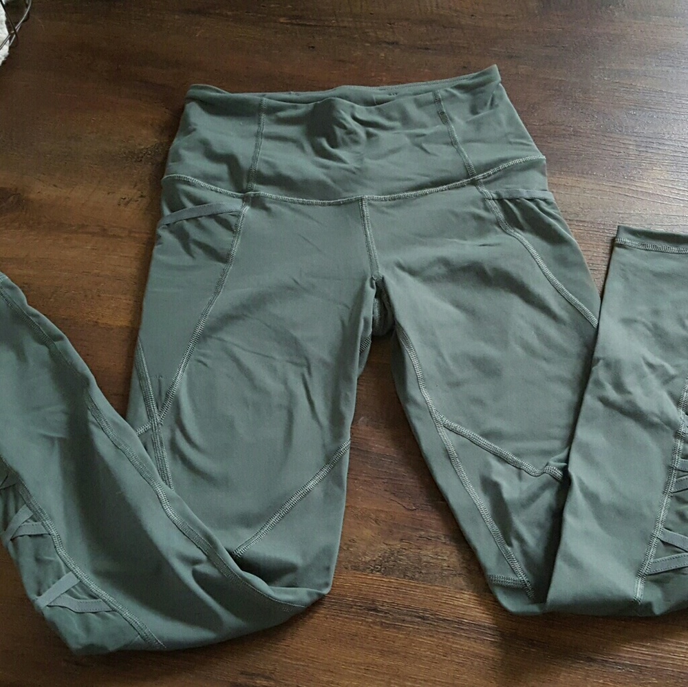 High Waisted Leggings